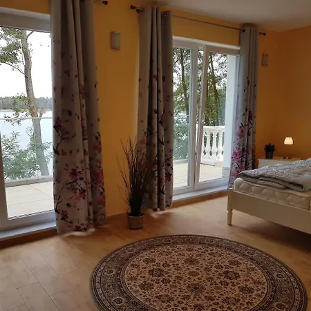 Haus Am See Vakantiehuis Wendisch Rietz